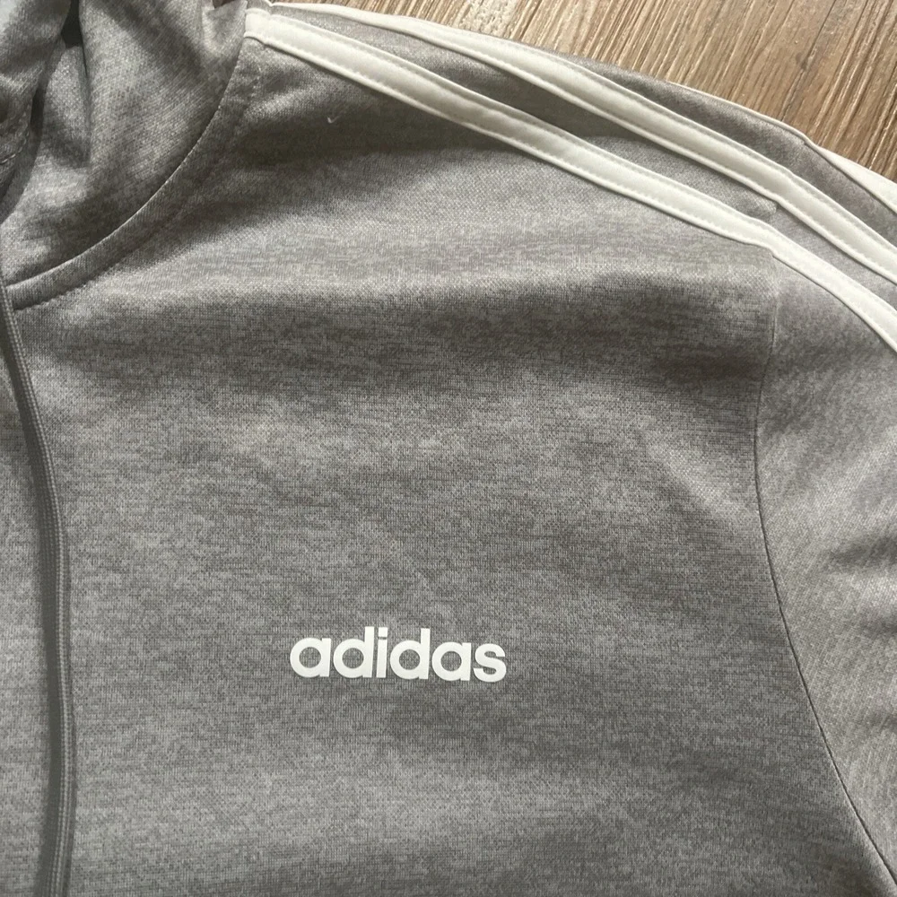 NWT Adidas Sweater‎ Mens 2XL Gray Full Zip Sweatshirt Stretch Hooded Athletic